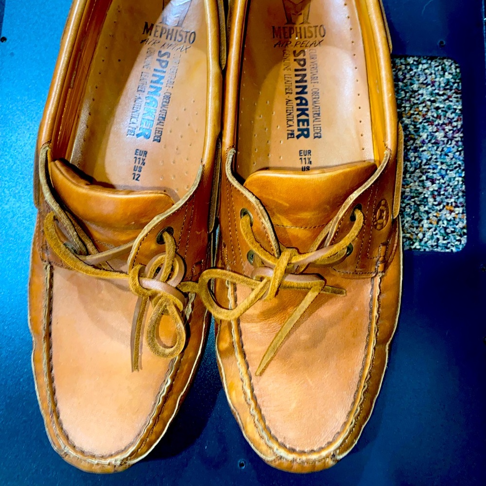 Men’s Mephisto boat shoes / loafers excellent condition. Size 12